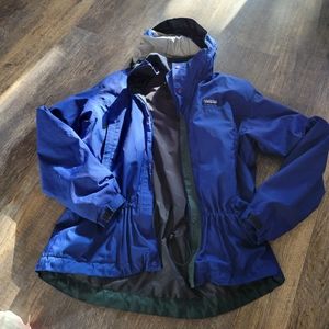 Patagonia blue cinched vintage jacket